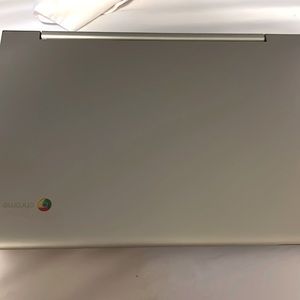 Chrome book nice and in good condition. Used a few times.